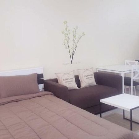 Popular Condo C4 暖武里 外观 照片